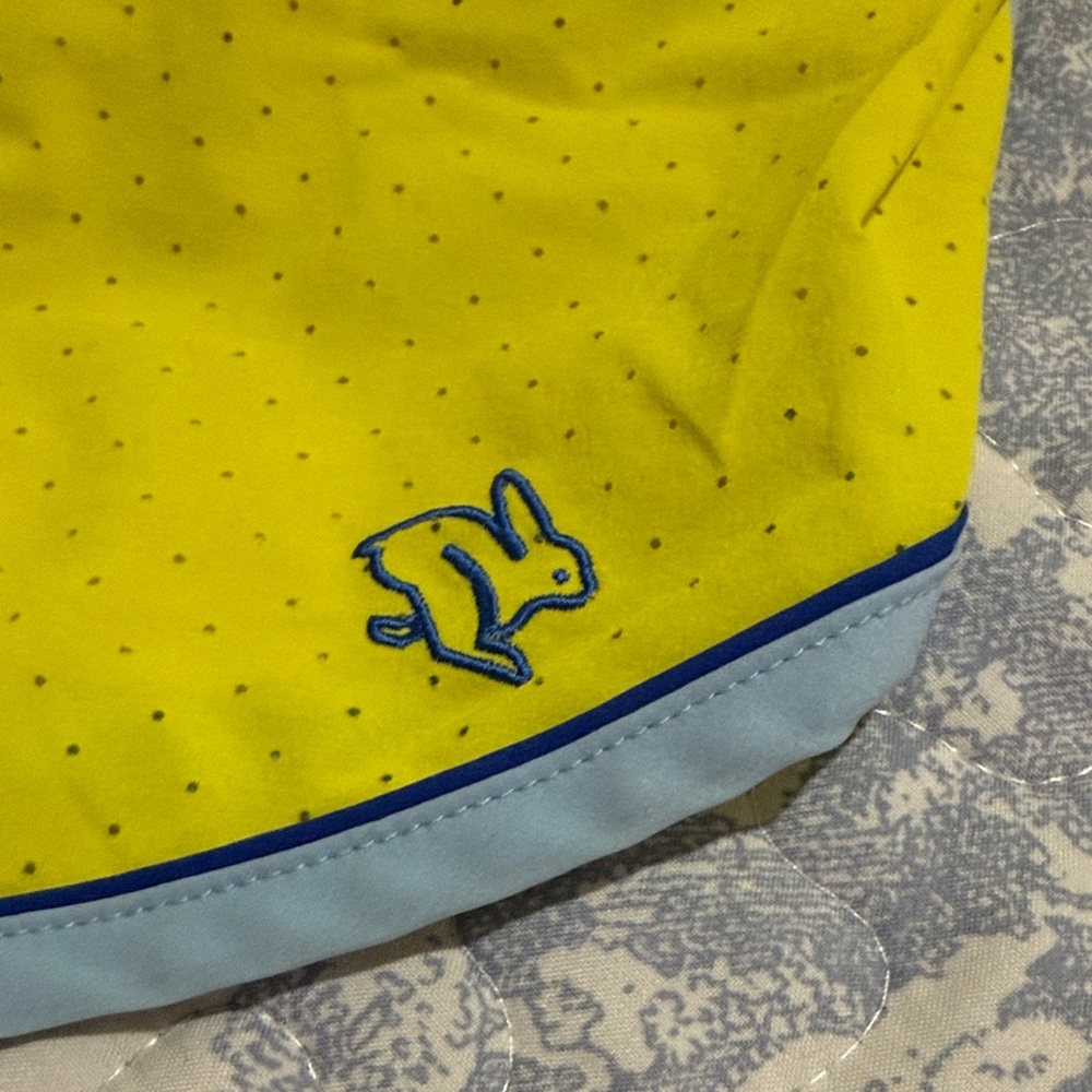 Run in Rabbit Repeats 4” Running Shorts - Picture 4 of 4